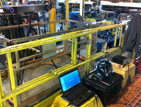 Inspecting a rear chassis at Nova Bus: the Creaform HandyPROBE portable CMM does the work right!