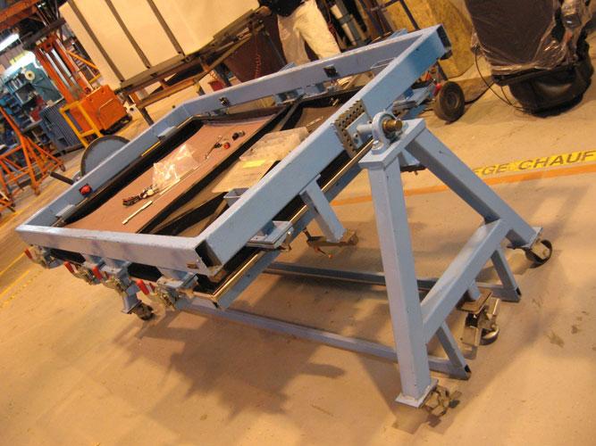 Produktentwicklung – Fahrzeughebebühne