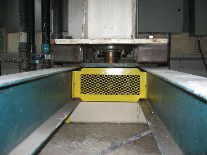 製品開発 - 安全保護